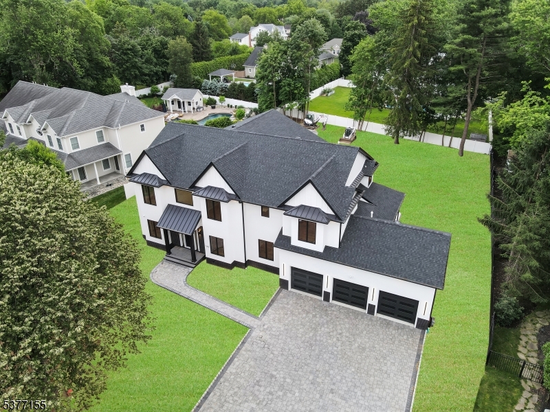 143 Fernwood Dr