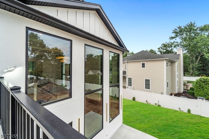 143 Fernwood Dr