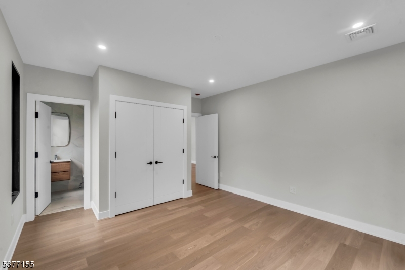 143 Fernwood Dr