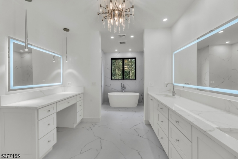 143 Fernwood Dr
