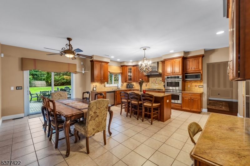 136 Tappan Rd