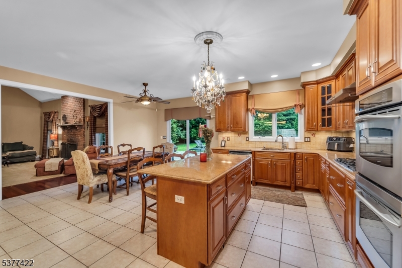 136 Tappan Rd