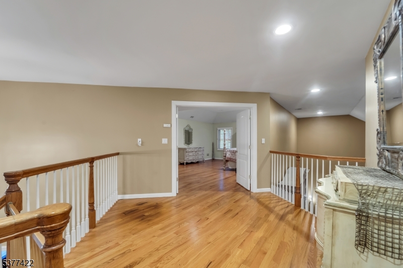 136 Tappan Rd