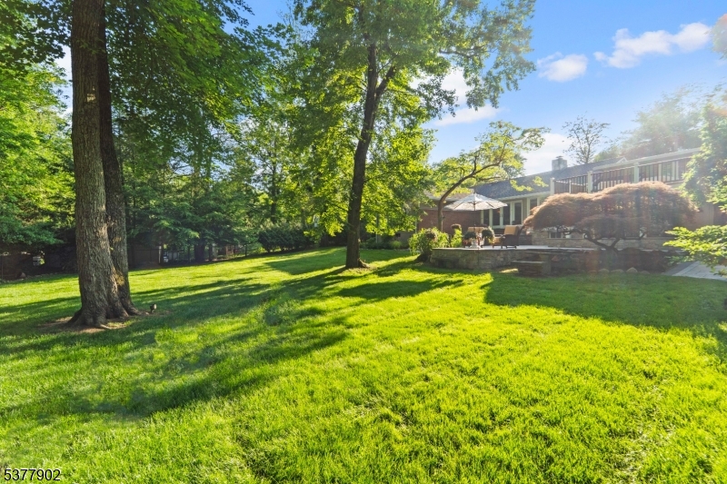 198 Pascack Rd