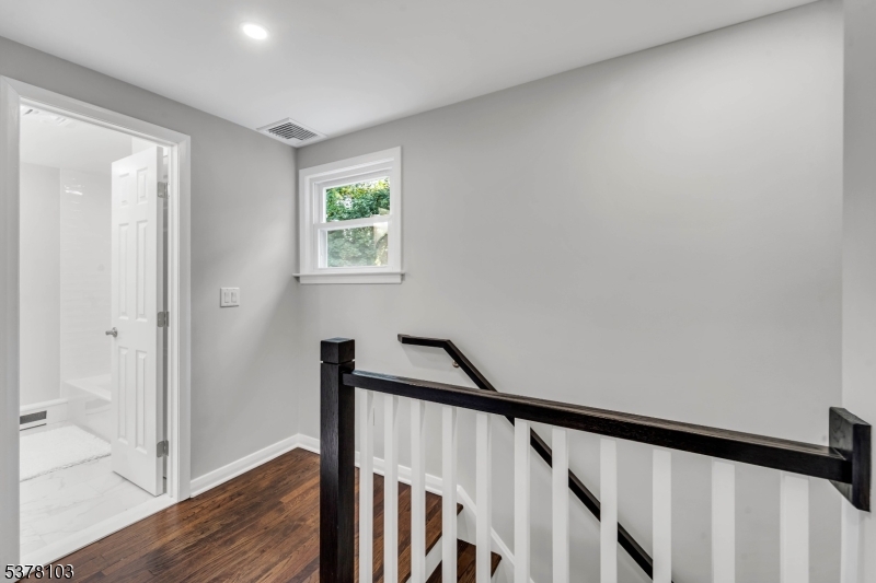 14 Raymond St