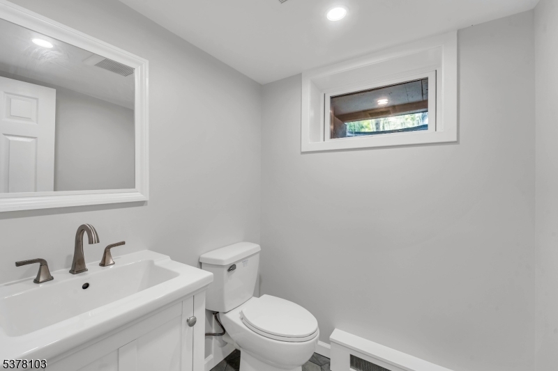 14 Raymond St