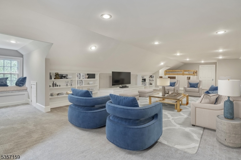74 WHITE OAK RIDGE ROAD