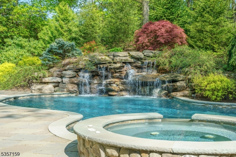 74 WHITE OAK RIDGE ROAD