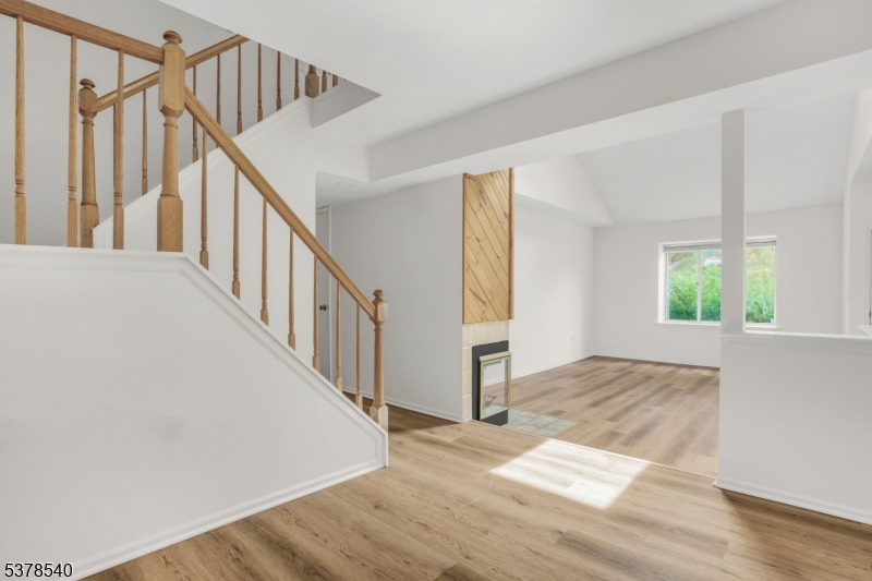 39 DRIFTWOOD DRIVE