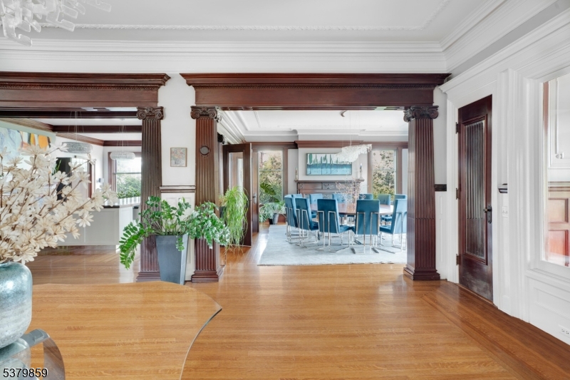 88 SOUTH MOUNTAIN AVENUE