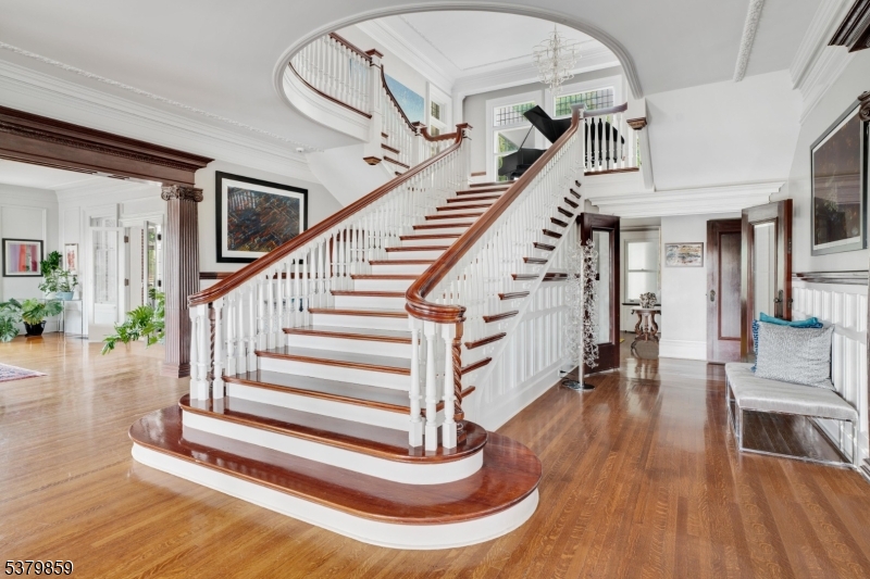 88 SOUTH MOUNTAIN AVENUE