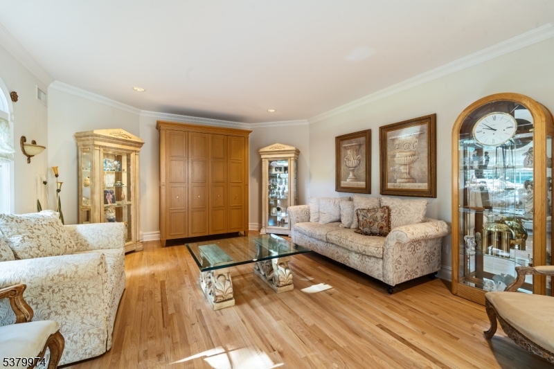 14 Stewart Ct
