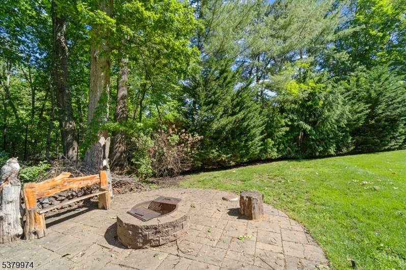 14 Stewart Ct