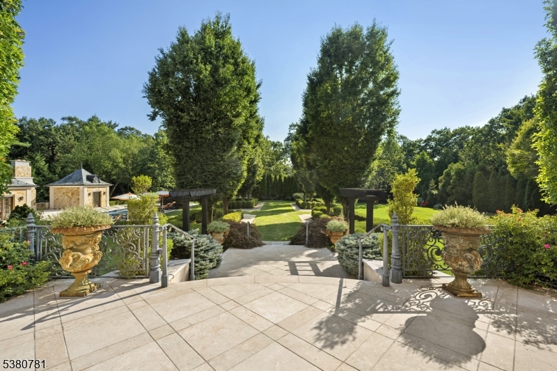 31 Rio Vista Dr