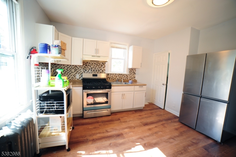 54 Cedar Ave 2