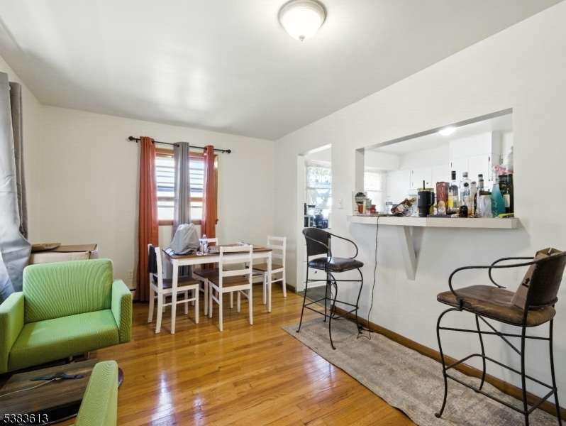 222 Park Ave