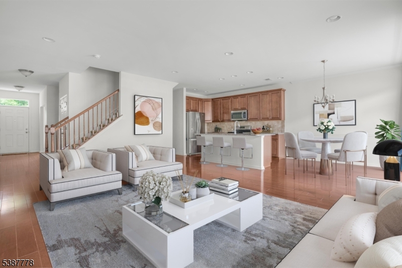 11 CORTLAND PLACE