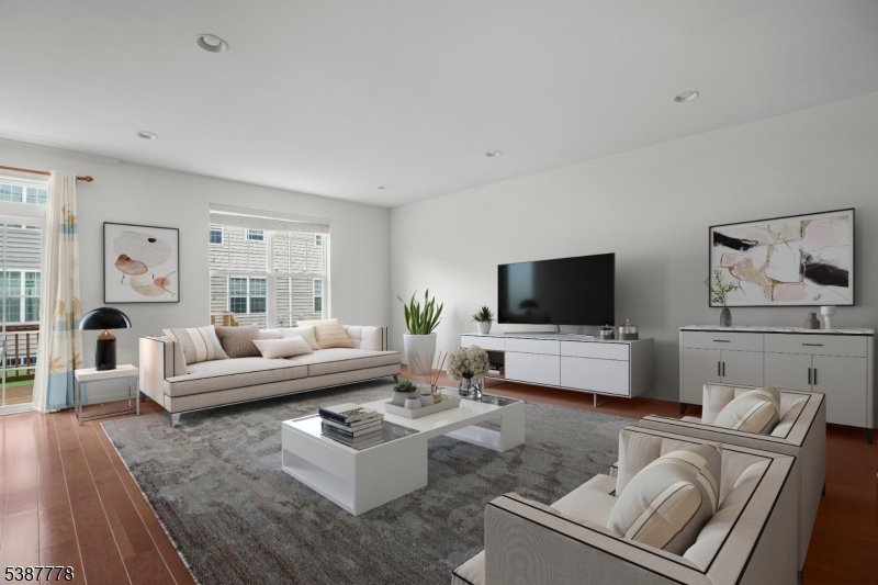 11 CORTLAND PLACE