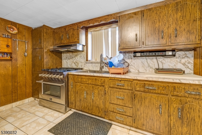 109 Morrell Pl