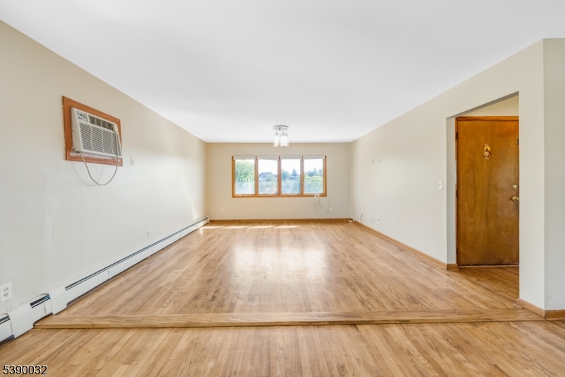 109 Morrell Pl