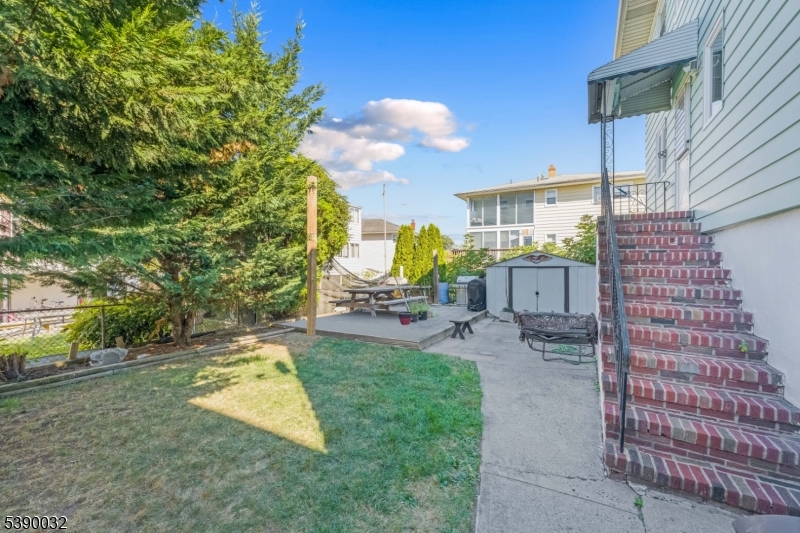 109 Morrell Pl