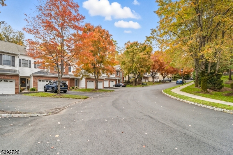 54 Pine Lake Ter T054