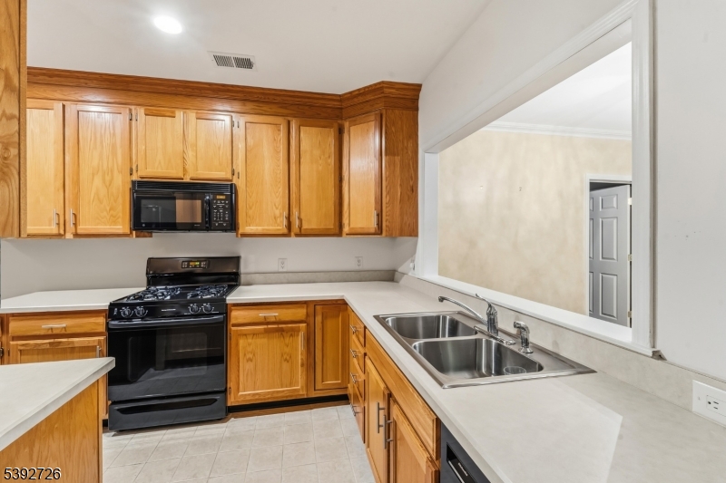 54 Pine Lake Ter T054