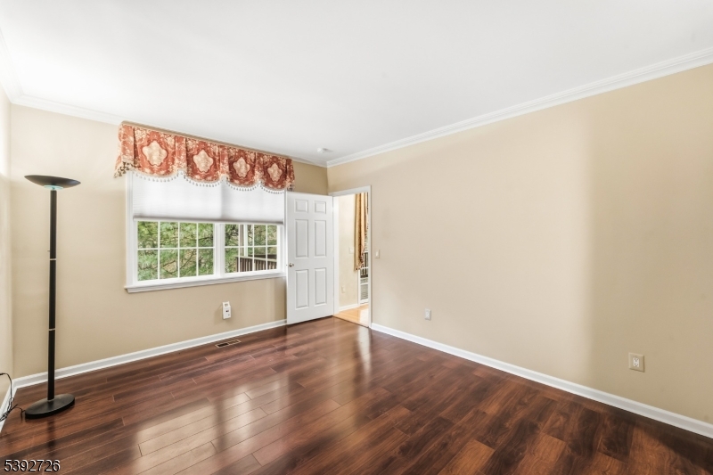 54 Pine Lake Ter T054