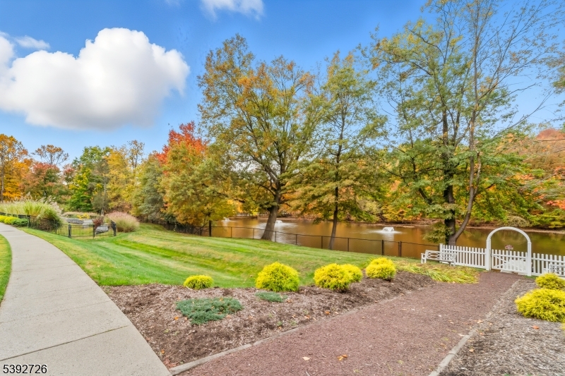 54 Pine Lake Ter T054