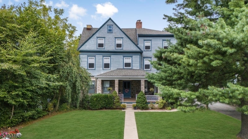 23 EUCLID AVENUE