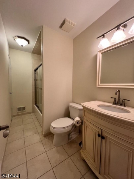 250 Ridgedale Ave A3