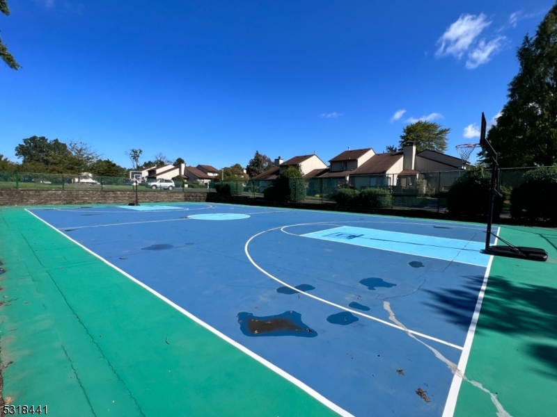 250 Ridgedale Ave A3