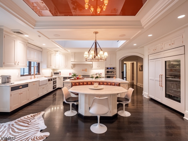 7 & 11 Stokes Farm Rd