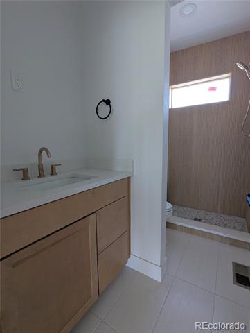 1695 N Zenobia Street Unit: 2