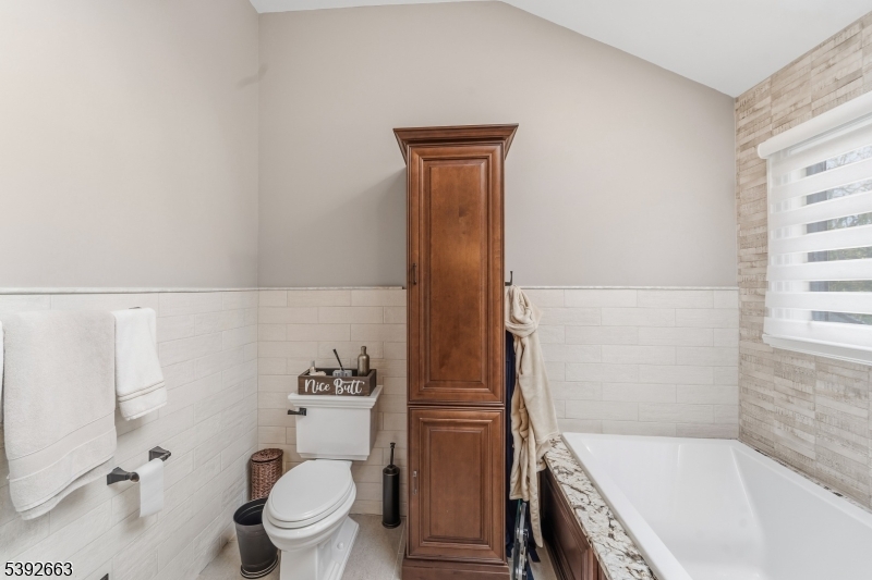 854 Cambridge Rd