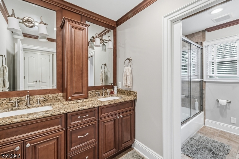 854 Cambridge Rd