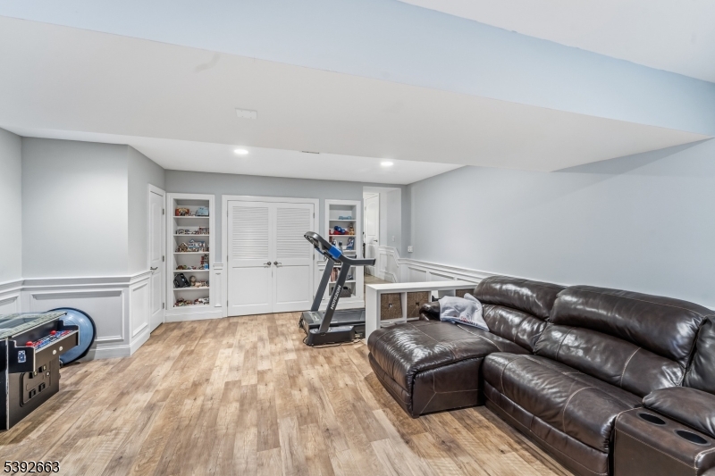 854 Cambridge Rd