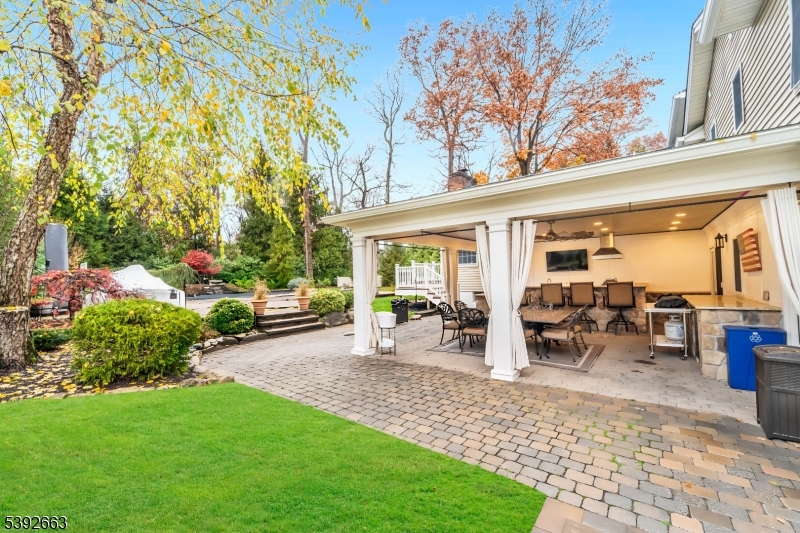 854 Cambridge Rd