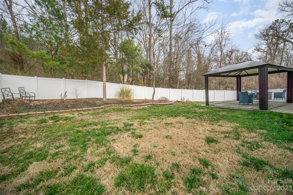 3104 Lemongrass Lane