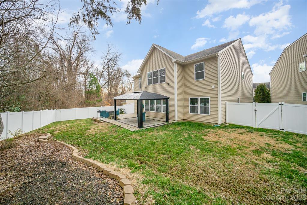 3104 Lemongrass Lane