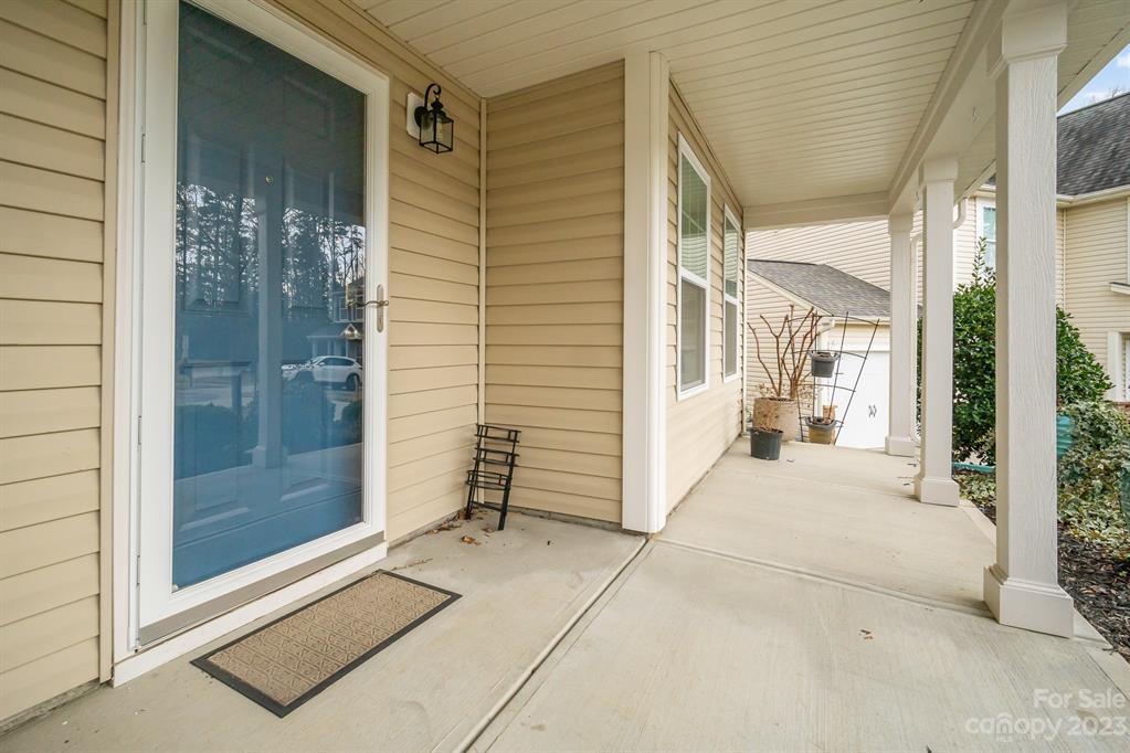 3104 Lemongrass Lane