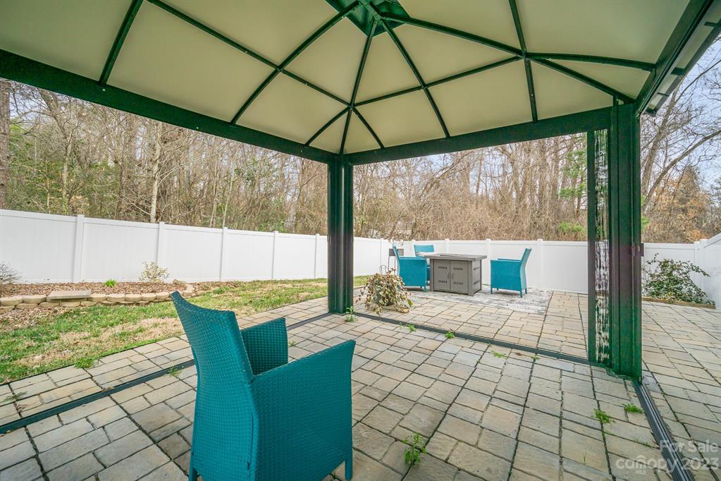 3104 Lemongrass Lane