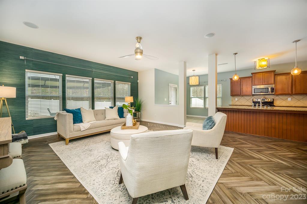 3104 Lemongrass Lane
