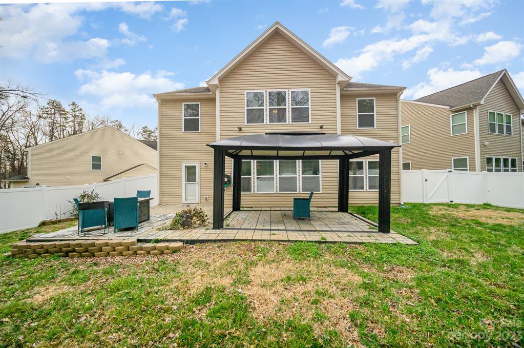 3104 Lemongrass Lane