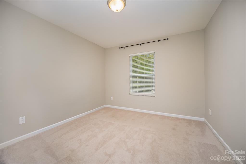 3104 Lemongrass Lane