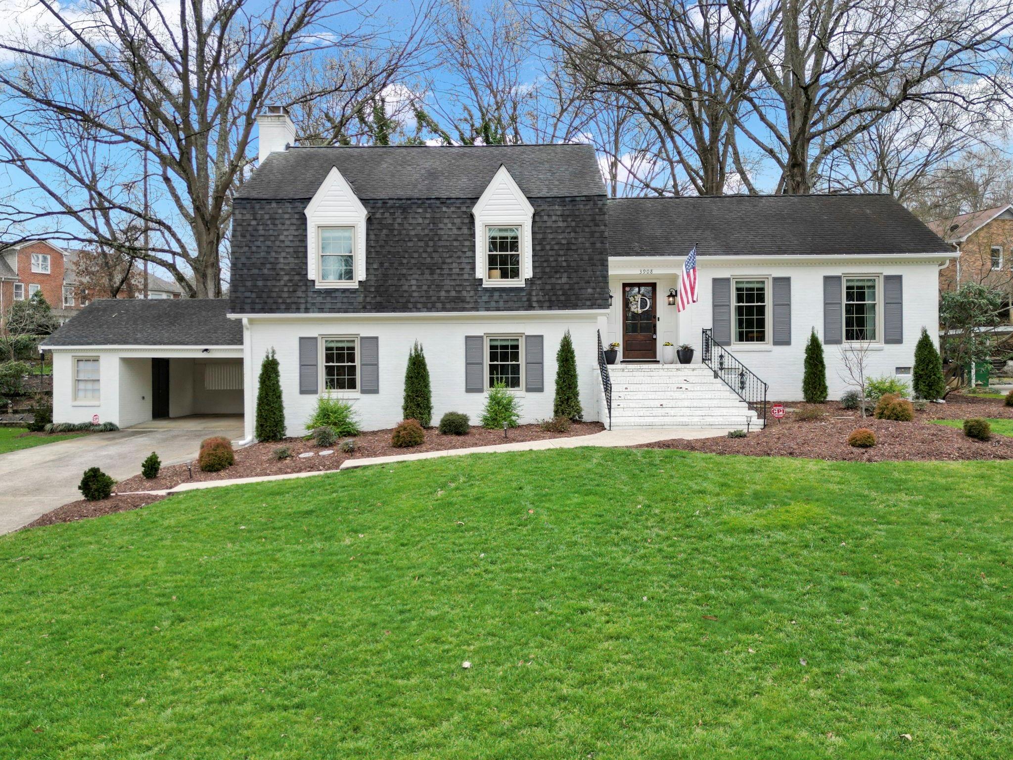 3908 Riverbend Road