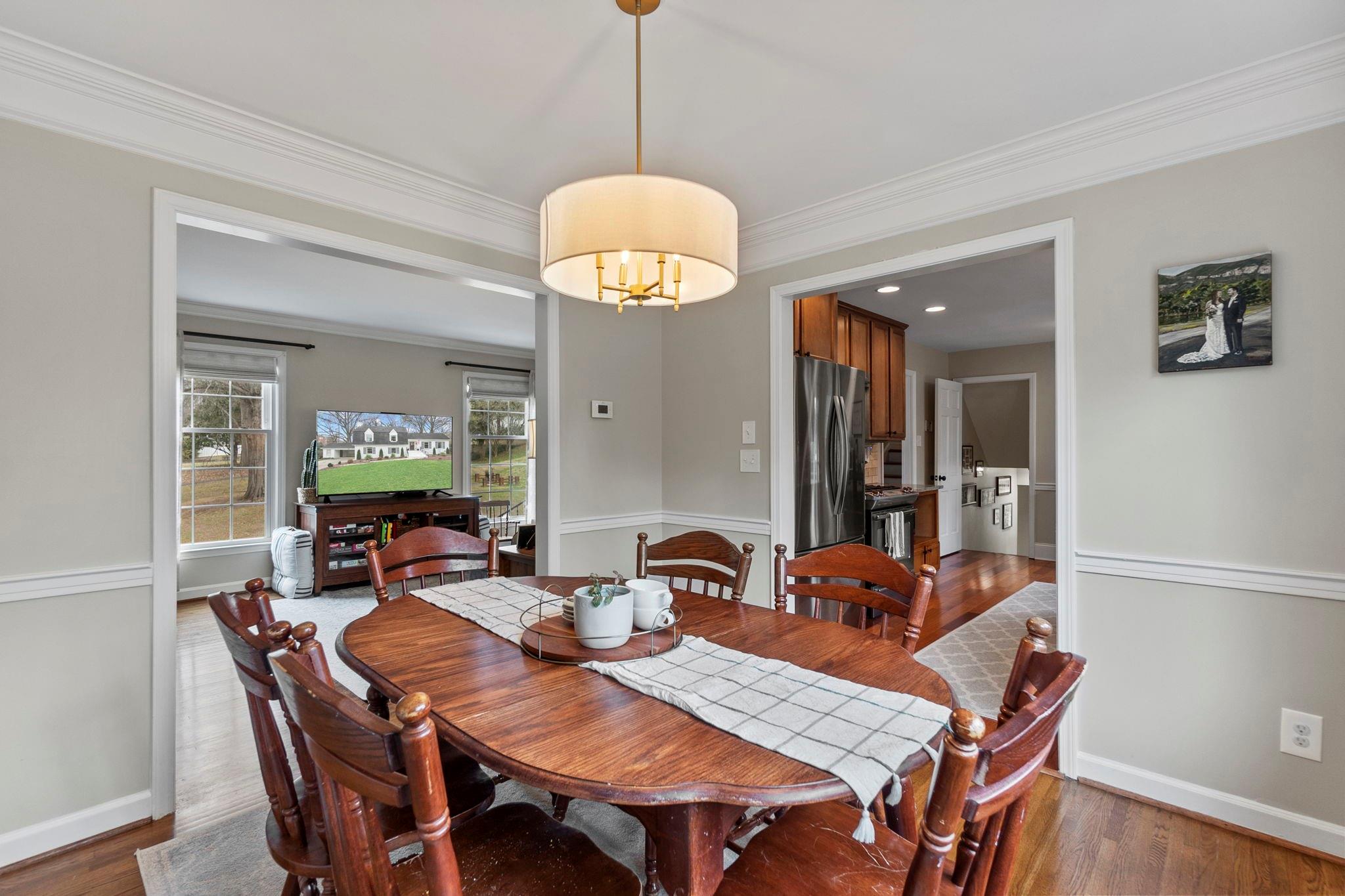 3908 Riverbend Road