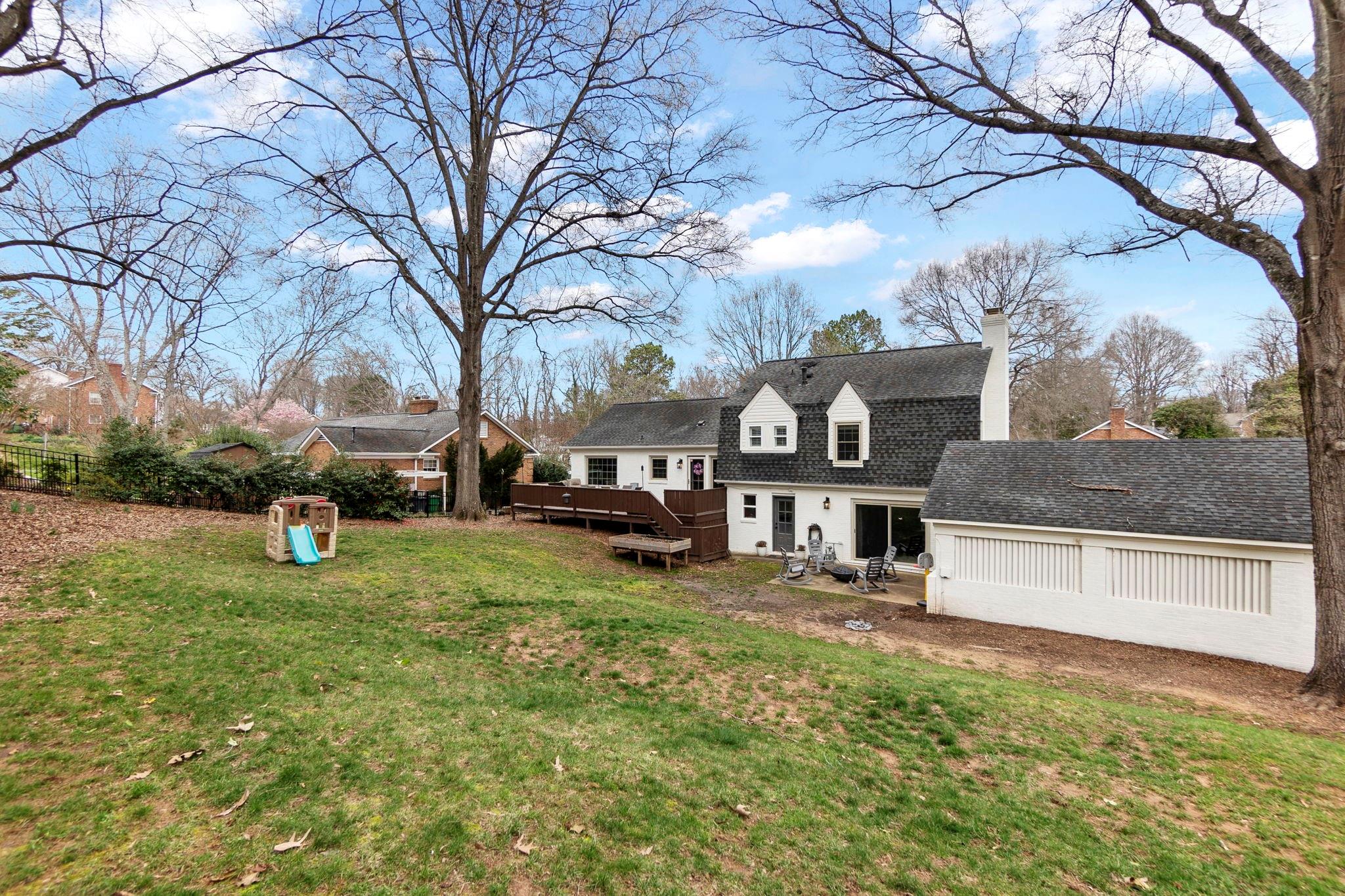 3908 Riverbend Road