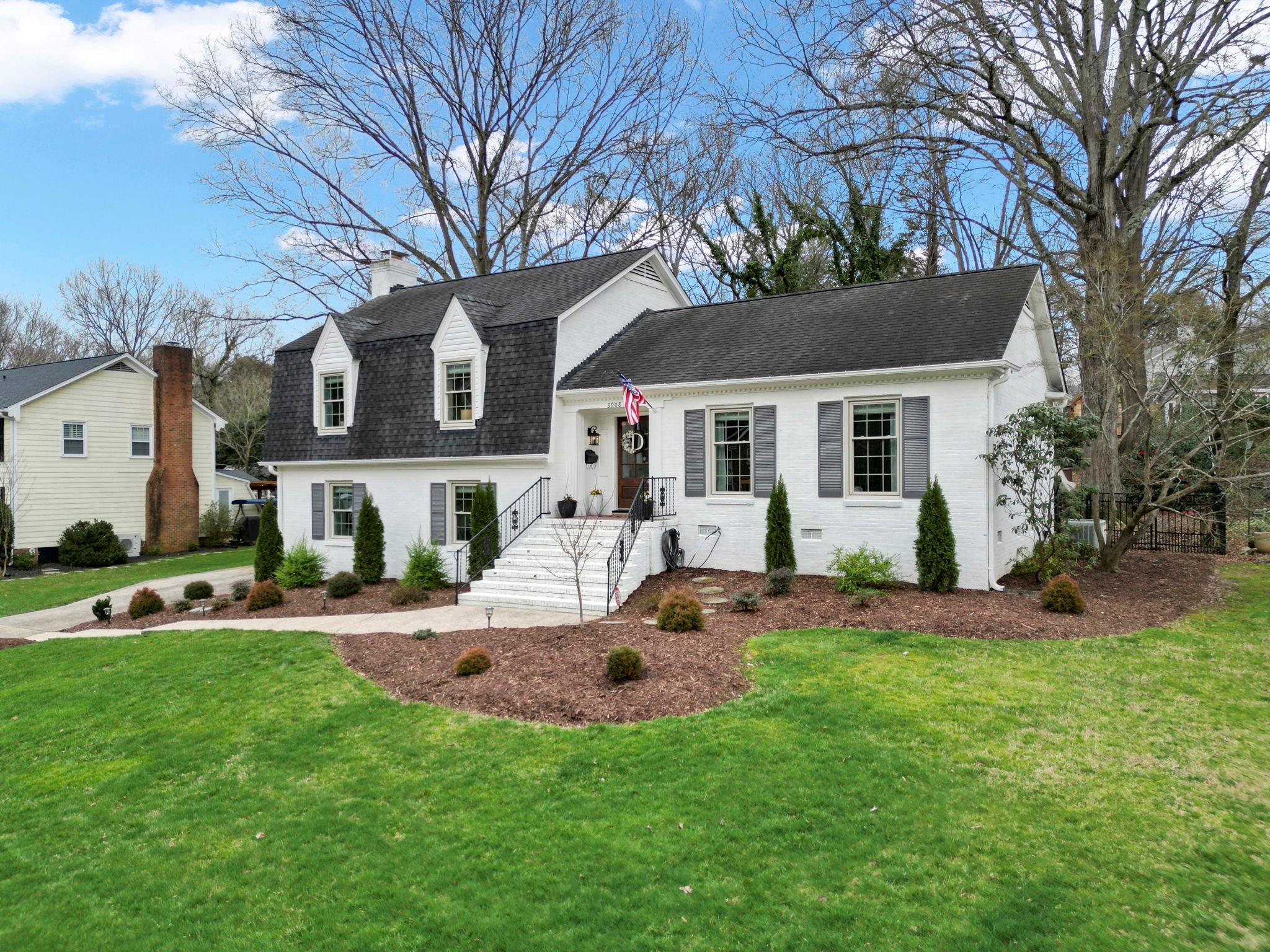 3908 Riverbend Road