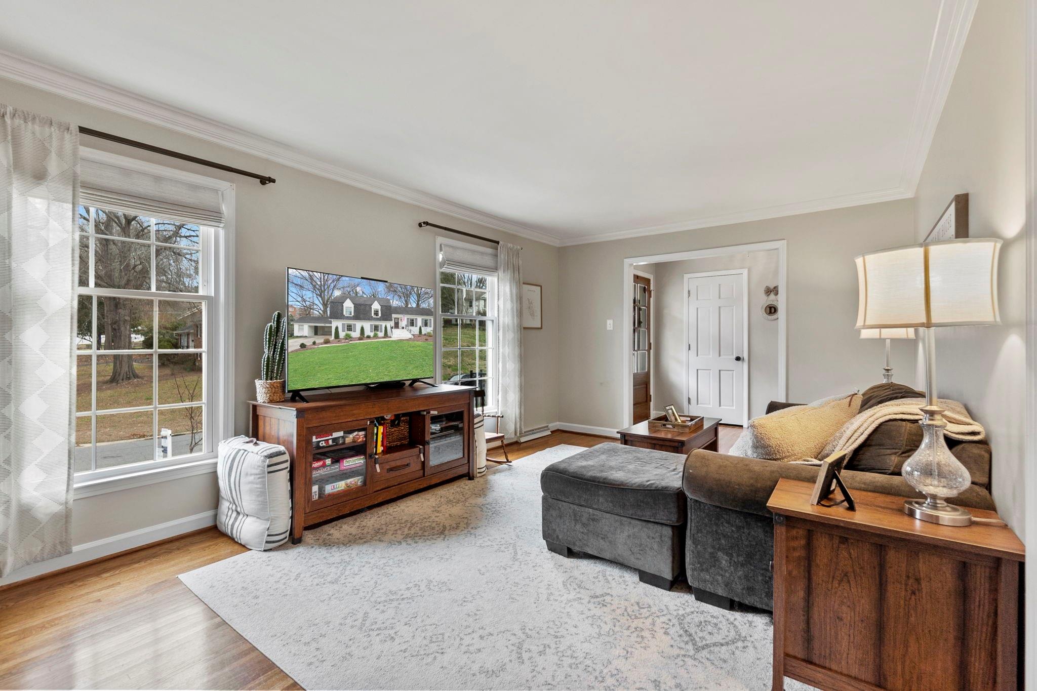 3908 Riverbend Road